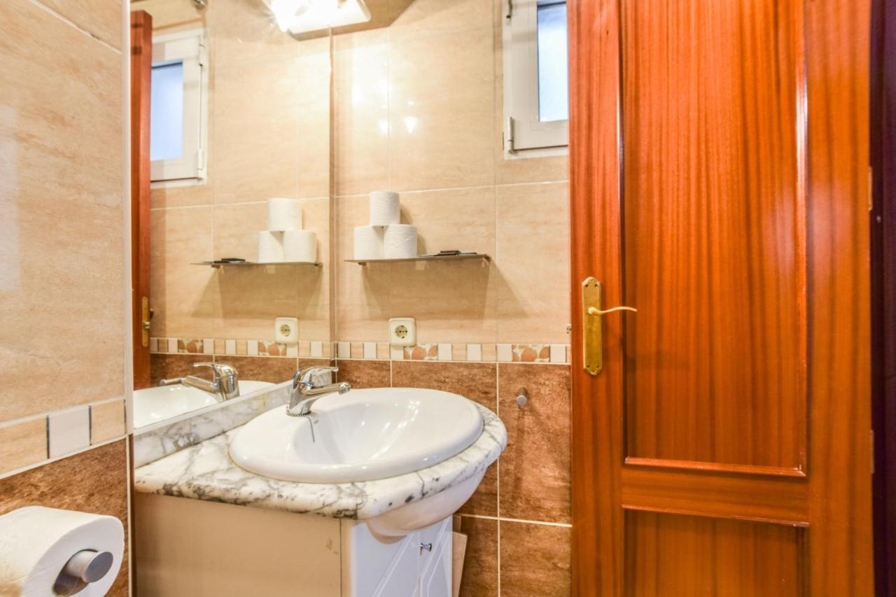 Apartamento Puente De Segovia Apartment Madrid Exterior photo